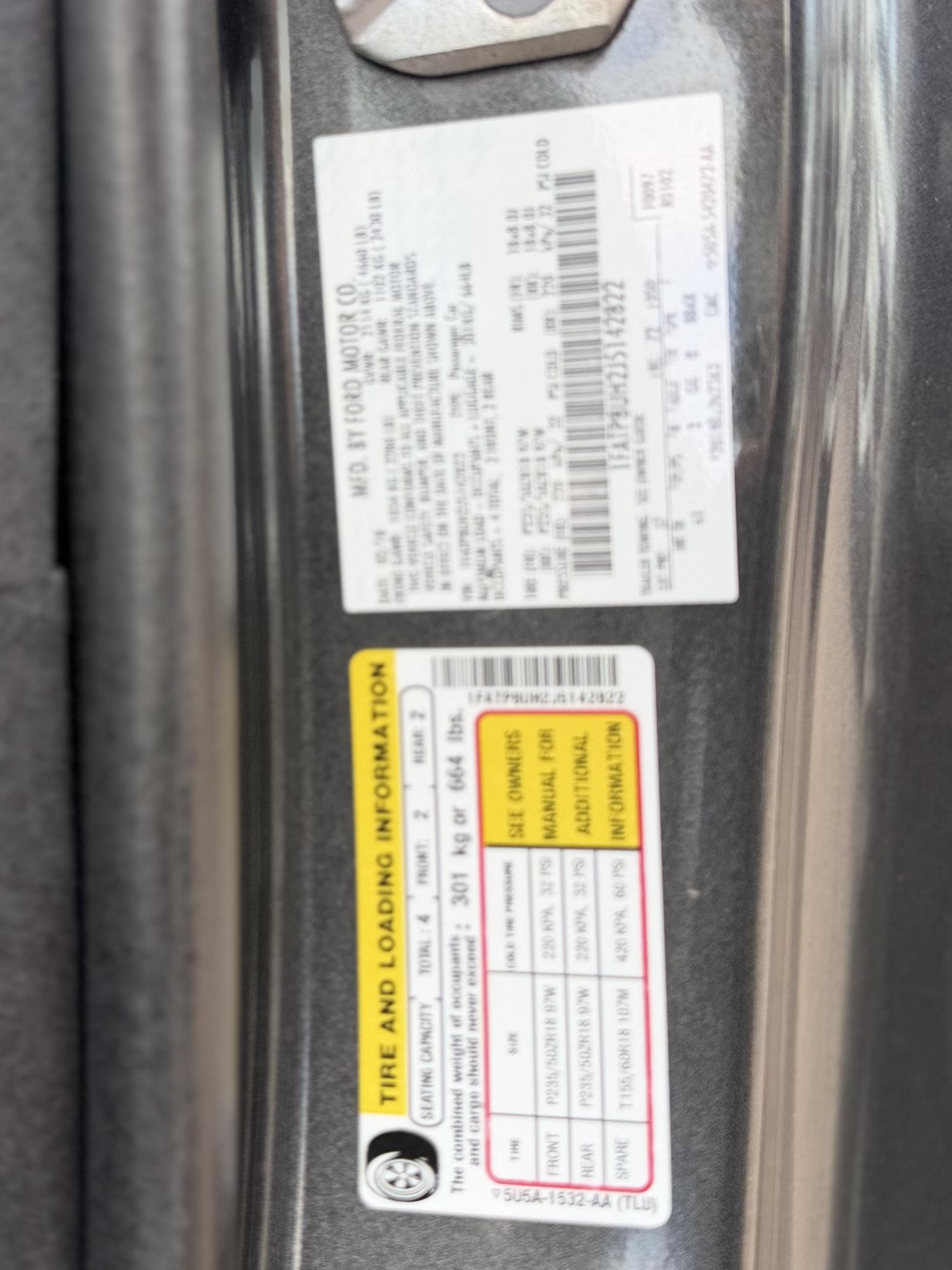Used 2018 Ford Mustang Premium RWD image 42