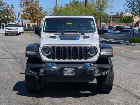 Used 2024 Jeep Wrangler Unlimited Rubicon 4xe AWD/4WD image 11