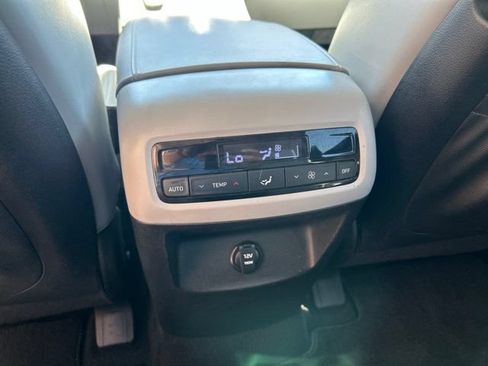 Used 2023 Hyundai Palisade SEL w/ Cargo Package FWD image 14