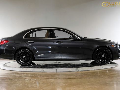 Used 2023 Mercedes-Benz C 300 4MATIC Sedan image 9