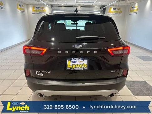 Used 2023 Ford Escape Active image 24