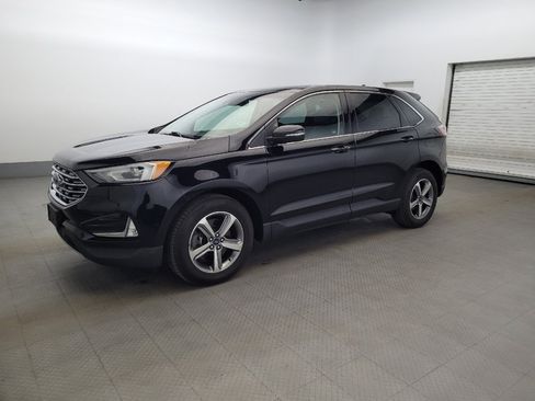 Used 2019 Ford Edge SEL w/ Equipment Group 201A image 2