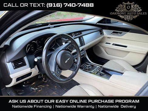 Used 2017 Jaguar XF Prestige RWD image 16
