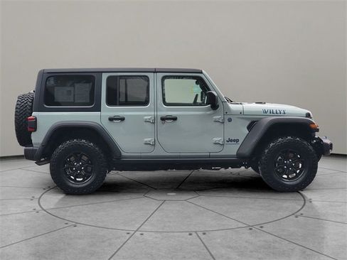 Certified 2024 Jeep Wrangler Unlimited image 13