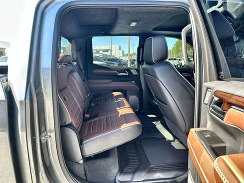 Certified 2025 GMC Sierra 1500 Denali Ultimate image 27