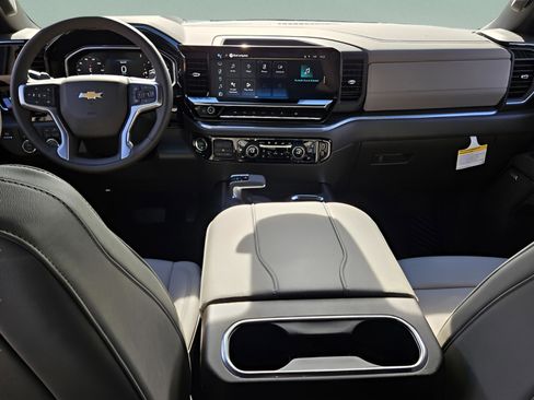 New 2026 Chevrolet Silverado 1500 LTZ w/ Technology Package image 18