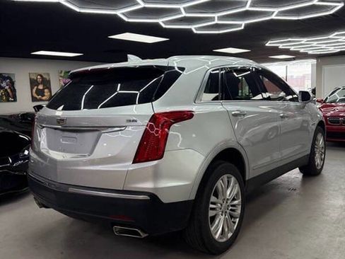 Used 2019 Cadillac XT5 Premium Luxury image 8