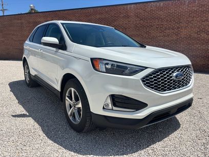 Certified 2023 Ford Edge SEL w/ Convenience Package