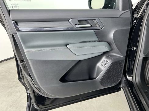 Used 2026 GMC Terrain AT4 image 22