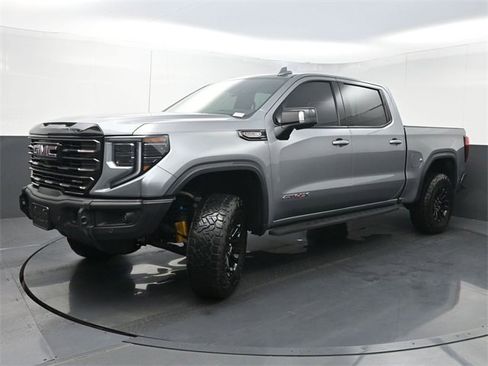 Used 2023 GMC Sierra 1500 AT4X image 5