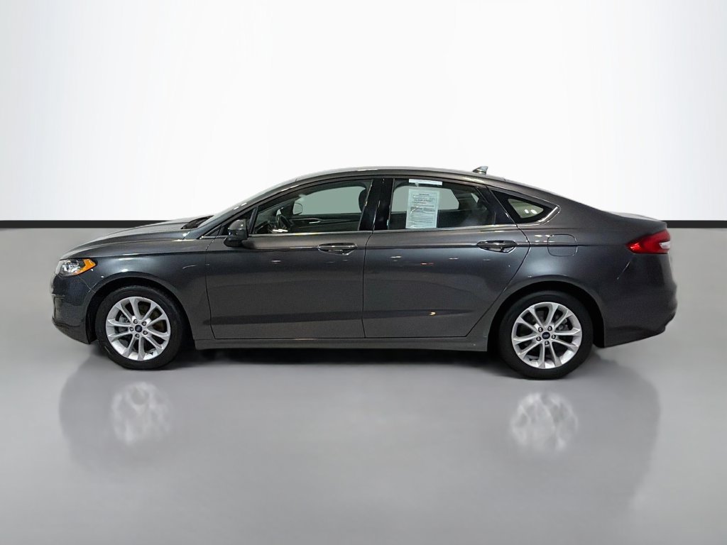 Used 2020 Ford Fusion SE FWD image 6
