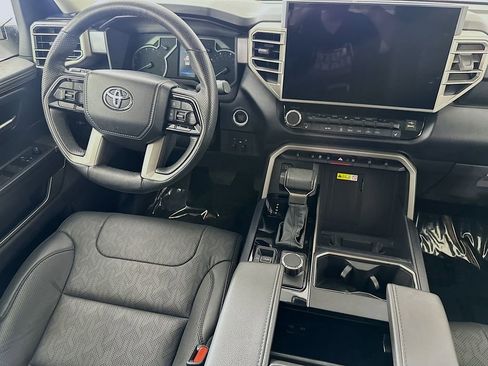 Used 2024 Toyota Tundra SR5 w/ SR5 Premium Package AWD/4WD image 17
