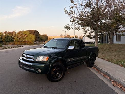 Used 2003 Toyota Tundra SR5 AWD/4WD image 1