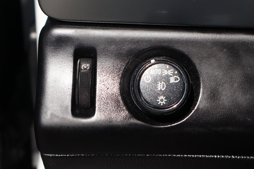 Used 2020 Chevrolet Tahoe Premier RWD image 24