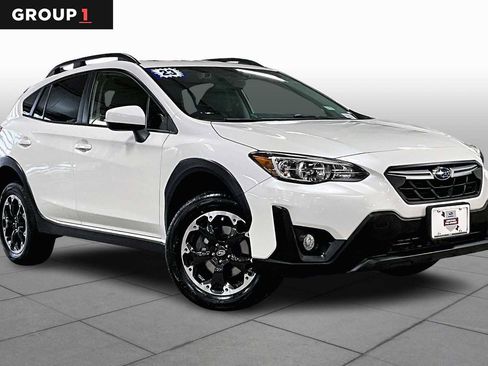 Certified 2023 Subaru Crosstrek 2.0i Premium image 2