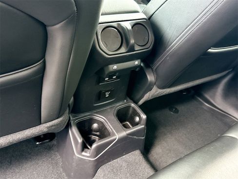 Used 2022 Jeep Gladiator Overland w/ Popular Equipment Package image 28