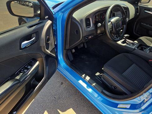 Used 2023 Dodge Charger SXT w/ Blacktop Package image 11