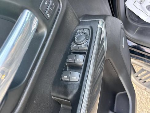 Used 2019 GMC Sierra 1500 AT4 w/ Off Road Performance Package AWD/4WD image 26
