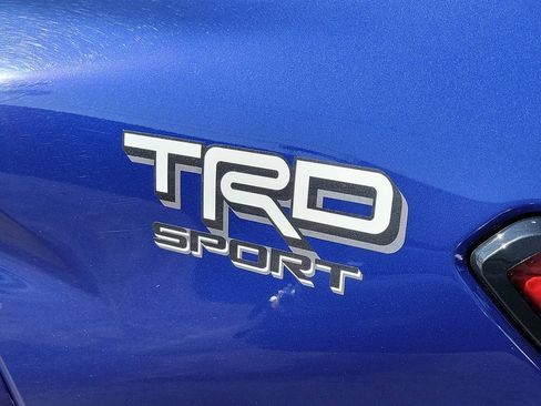 Used 2024 Toyota Tacoma TRD Sport w/ TRD Sport Premium Package image 8