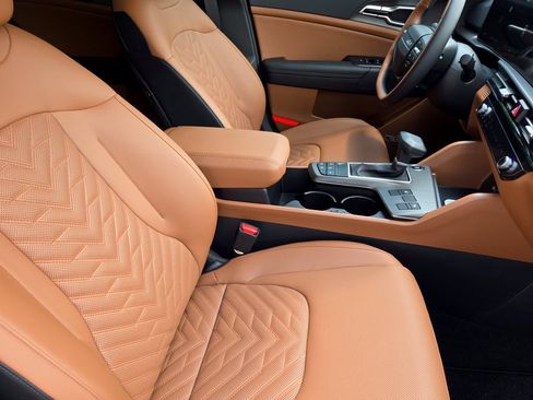 New 2026 Kia Sportage X-Line w/ X-Line Technology Package AWD/4WD image 11