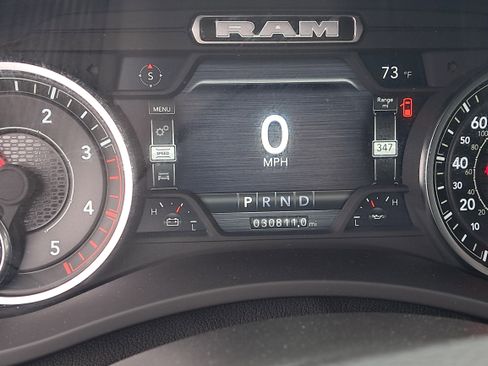 Used 2024 RAM 2500 Laramie w/ Sport Appearance Package image 18