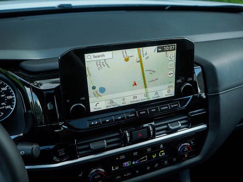 New 2025 Nissan Pathfinder SL w/ SL Premium Package image 25