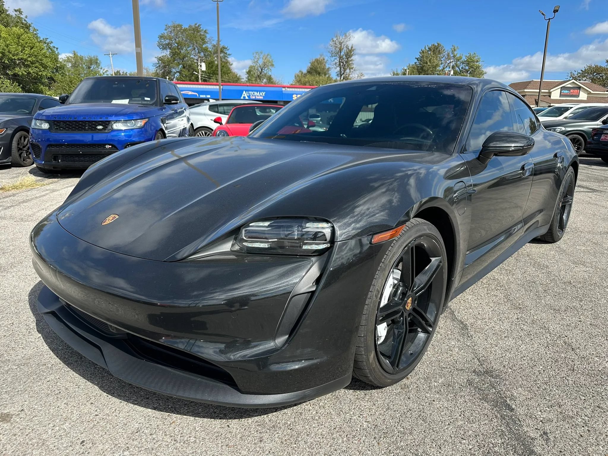 Used 2022 Porsche Taycan 4S AWD/4WD image 28