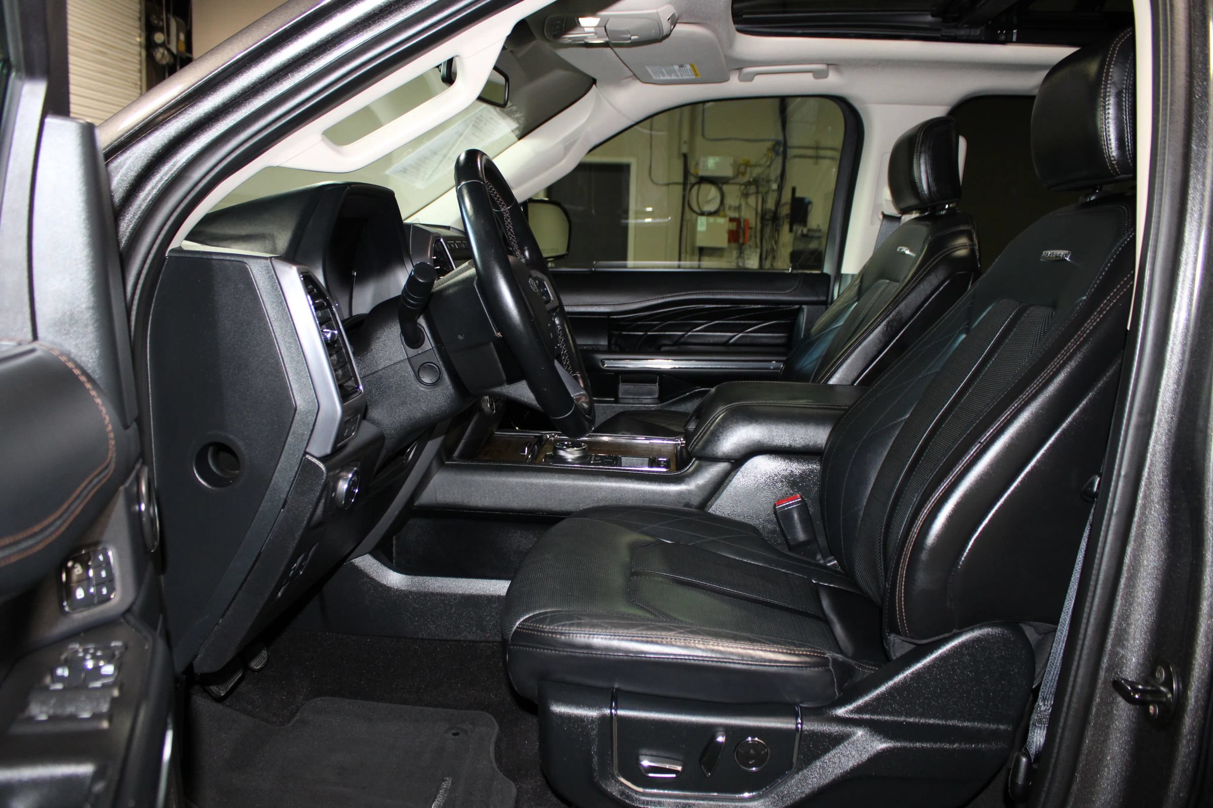 Used 2020 Ford Expedition Platinum RWD image 10