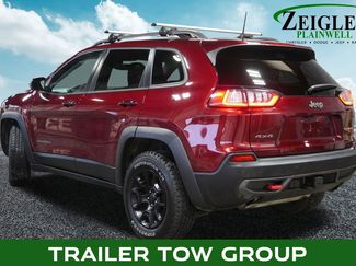 Used 2020 Jeep Cherokee Trailhawk video 2