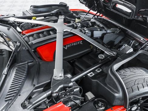 Used 2015 Dodge Viper w/ Quick Order Package 22J GT image 44