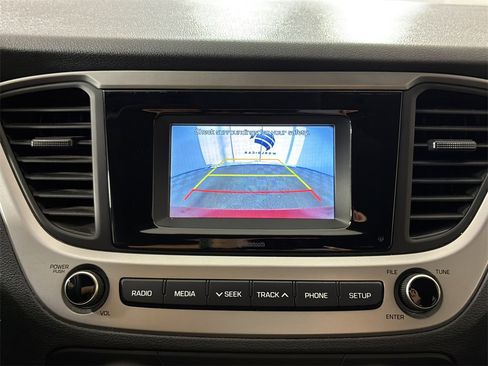 Used 2020 Hyundai Accent SE image 18