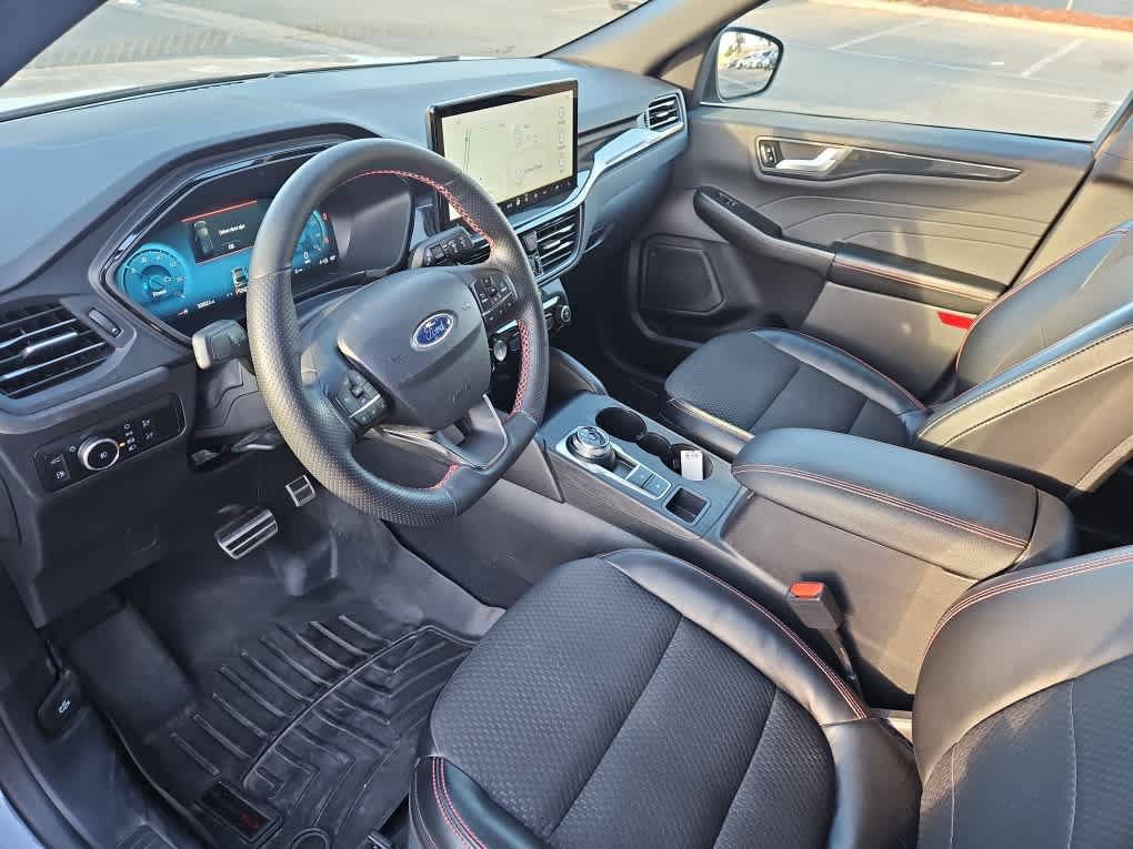 Used 2023 Ford Escape ST-Line Elite AWD/4WD image 14