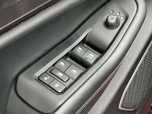 Used 2021 Jeep Grand Cherokee L Laredo AWD/4WD image 29