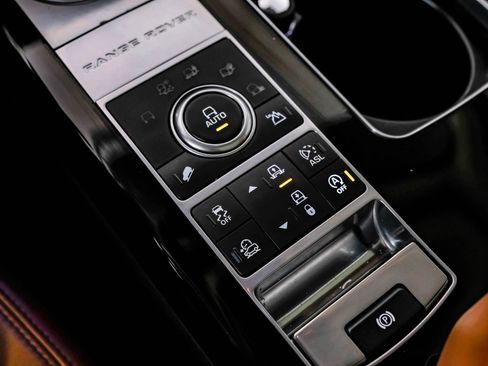 Used 2016 Land Rover Range Rover Autobiography image 35