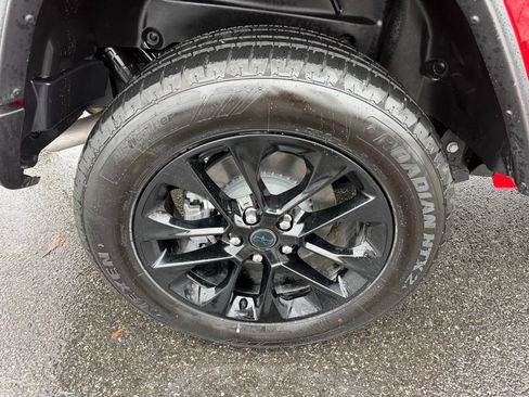 Certified 2025 Jeep Wrangler Sahara 4xe w/ Safety Group image 13