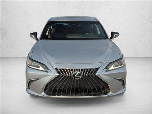 Used 2024 Lexus ES 350 w/ Accessory Package (Z1) FWD image 2