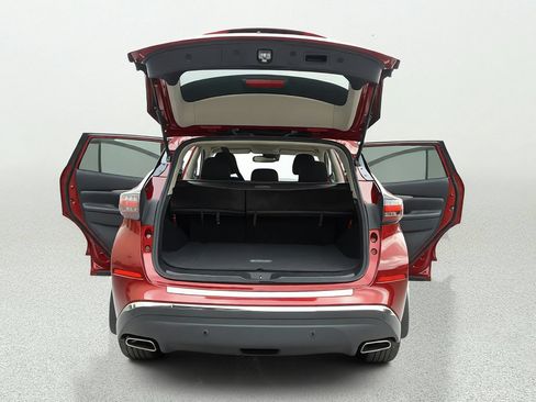 Used 2021 Nissan Murano SV FWD image 14