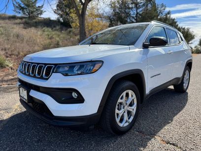 Used 2024 Jeep Compass Latitude