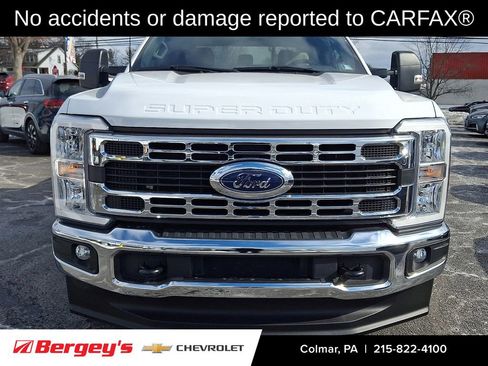 Used 2024 Ford F250 XLT image 2