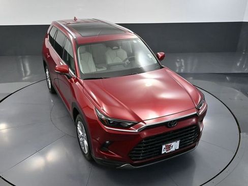 Used 2024 Toyota Grand Highlander Platinum image 65