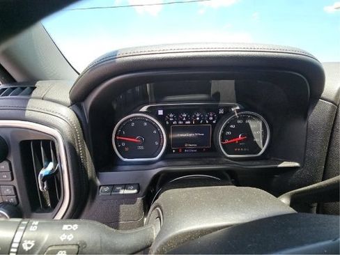 Used 2020 Chevrolet Silverado 2500 LTZ w/ LTZ Premium Package AWD/4WD image 7