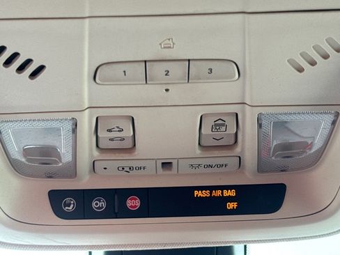 Certified 2018 Cadillac XT5 Premium Luxury image 25