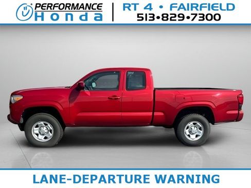 Used 2018 Toyota Tacoma SR w/ SR Convenience Package AWD/4WD image 1