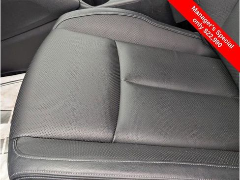 Used 2022 Nissan Rogue Sport SL w/ Premium Package image 23