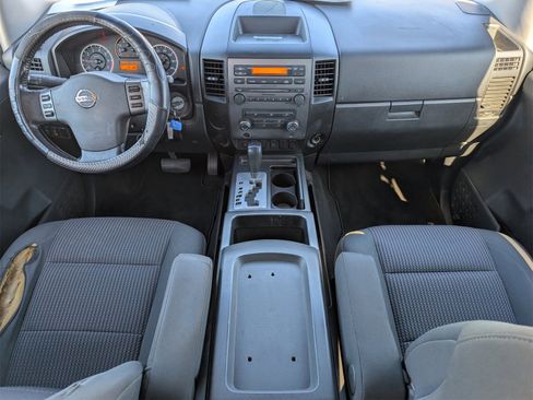 Used 2008 Nissan Titan SE image 5