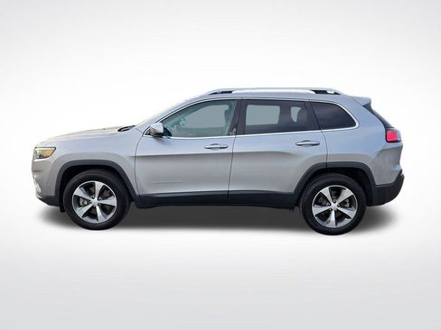 Used 2019 Jeep Cherokee Limited w/ Technology Group AWD/4WD image 8