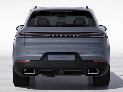 New 2026 Porsche Cayenne AWD/4WD image 7