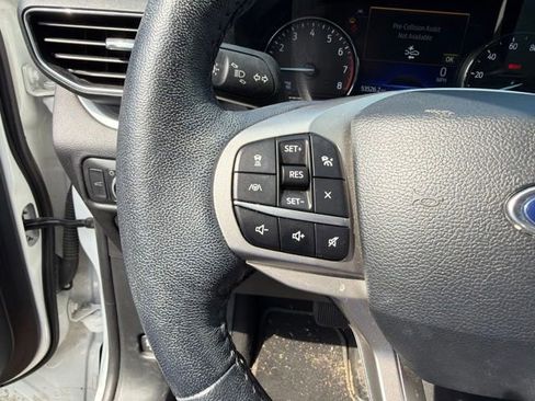 Used 2022 Ford Explorer XLT w/ Equipment Group 202A RWD image 23
