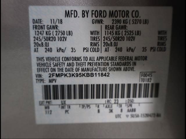 Used 2019 Ford Edge Titanium w/ Equipment Group 301A FWD image 12