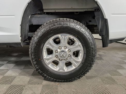 Certified 2024 RAM 2500 Big Horn image 13